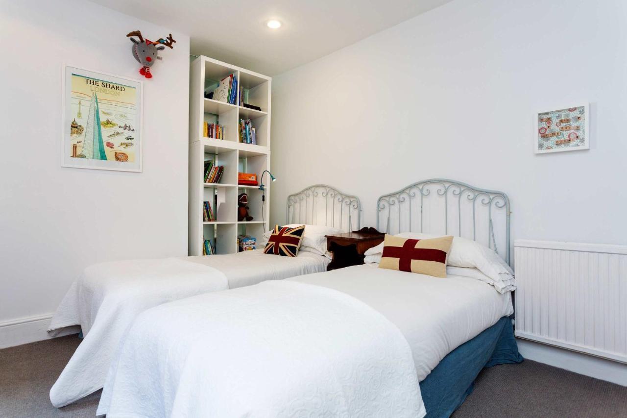 Veeve - A Kensington Mews Villa London Exterior photo